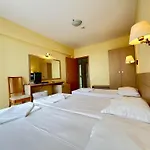александра 3*