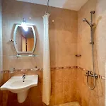 александра Hotel