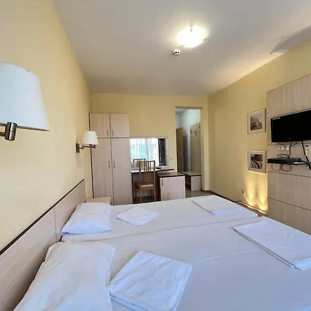 александра 3*